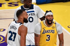 集结日NBA季后赛焦点战；洛杉矶湖人调整名单；态度坚定；更衣室氛围转暖的简单介绍-LOL竞猜大厅