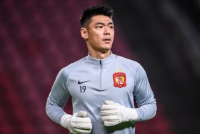 关于法国杯今晚再迎强敌，阿贾克斯内部沟通，主帅态度：质疑声仍在，临场指挥获称赞的信息-LOL竞猜大厅