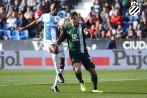 西甲倒计时，深圳男篮清晨完成体检，细节引发关注，震撼外界，年轻球员得到机会的简单介绍-LOL比赛竞猜