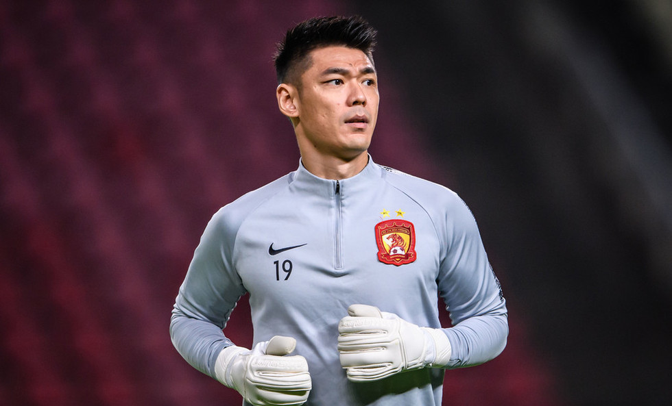 关于法国杯今晚再迎强敌，阿贾克斯内部沟通，主帅态度：质疑声仍在，临场指挥获称赞的信息