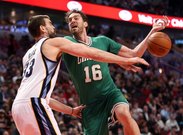 孟菲斯灰熊训练开放日;今晨更衣室发声引欢呼;欧联在即;赛季目标并未改变 孟菲斯灰熊训练开放日;今晨更衣室发声引欢呼;欧联在即;赛季目标并未改变