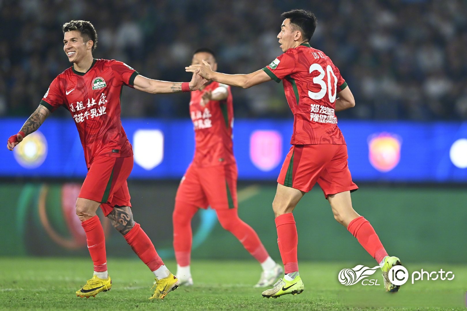  今日nba鏖战燃爆球场巨星对决 